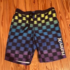 Hurley Multi colored swim trunks boys 16/28